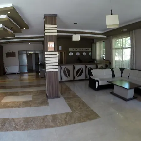 Ivelia Хотел Dubnitsa